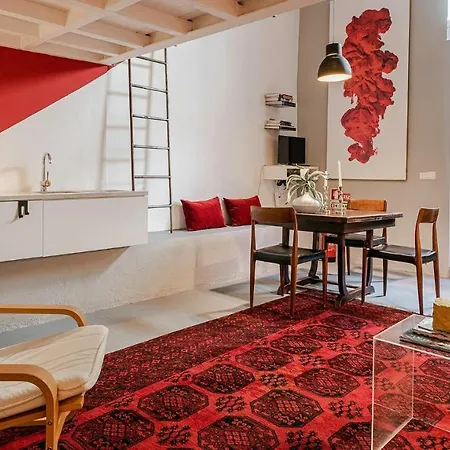 Apartment Plum Guide - Red Cloud Lisbon